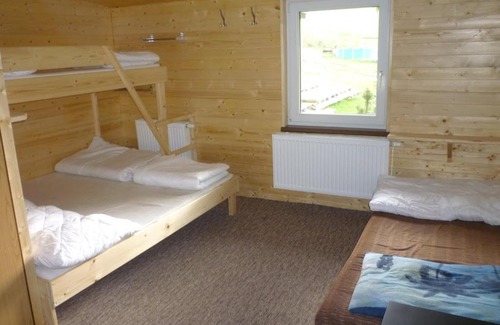 Mala Moravka House | Pet-Friendly Stay at Chata Pod Kloboukem with Pool & Breakfast