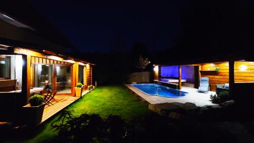 Prostredni Becva Ski Chalet | Unforgettable Stay at Chata pod Pustevnami - 10/10 Rated!
