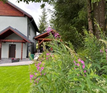 Zdiar House | Cozy Cabin Retreat with Fireplace and Scenic Views