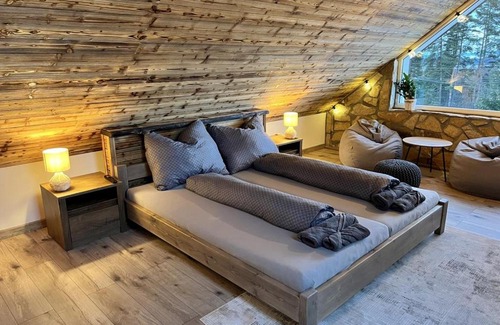 Trstena Ski Chalet | Enchanting Chata pod Starou Horou with Oceanfront Spa