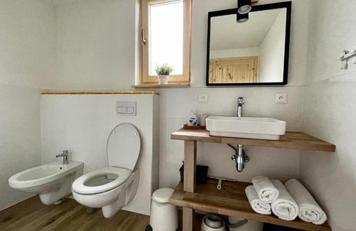 Myto pod Dumbierom House | Pet-Friendly Retreat at Chata pod Stupkou - Rated 9/10