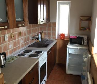 Spisske Tomasovce Cabin | Pet-Friendly Chata Pohoda in Slovenský Raj with Kitchen