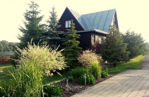 Mlynceky House | Cozy Chata Salaš: Family-Friendly with Breakfast Included