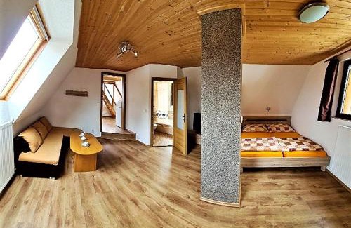 Lipno nad Vltavou Cabin | Pet-Friendly Getaway at Chata Sandra with Great Reviews