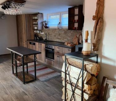 Sumiac Villa | Inviting Chata Studnička Šumiac: Pet-Friendly Getaway