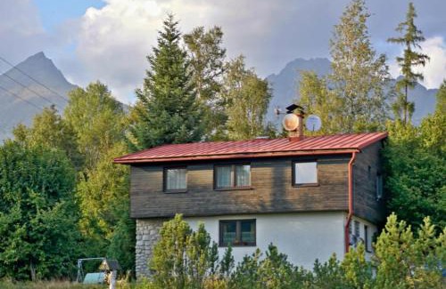 Stola Ski Chalet | Pet-Friendly Retreat at Chata Tatranka - Family Friendly Stay