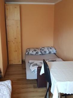 Zwardon House | Relax at Chata u Żaby with Family-Friendly Amenities