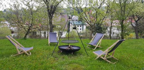 Zwardon House | Relax at Chata u Żaby with Family-Friendly Amenities