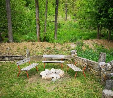 Bila Lhota House | Family-Friendly Retreat at Chata u jeskyně Mladeč