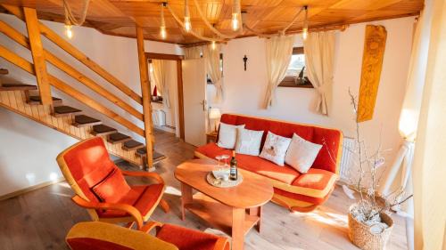 Hnilcik Ski Chalet | Unwind at CHATA U VINCENTA: Sauna & Hot Tub Retreat