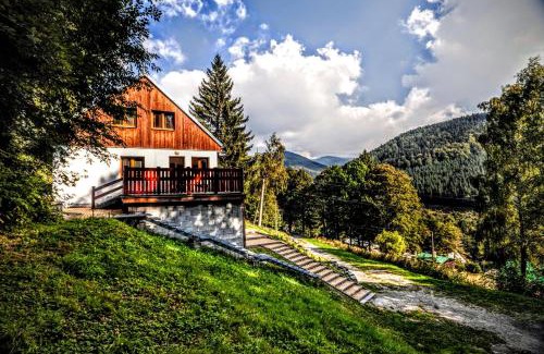 Loucna nad Desnou Apartment | Family-Friendly Retreat at Chata U Vleku in Kouty nad Desnou