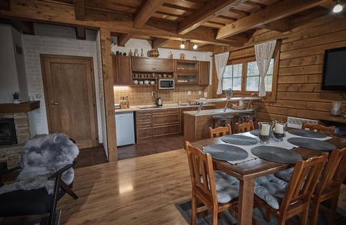 Terchova House | Pet-Friendly Chata Vŕšky Terchová with Spa and Hot Tub