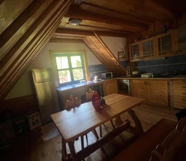 Jezersko Ski Chalet | Pet-Friendly Retreat at Chata Valika Jezersko