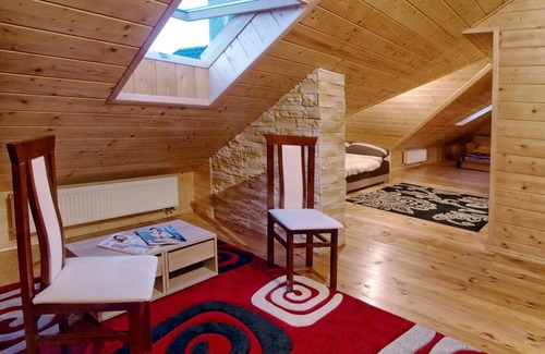 Jodlownik House | Pet-Friendly Getaway at Chata wsród Malw - Rated 9.1/10