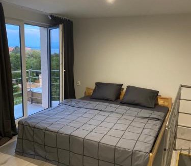 Kaluza House | Family-Friendly Getaway at Chata Zemplínska Šírava