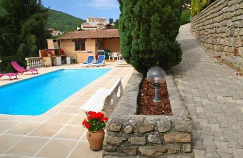Juvinas Apartment | Chataigniers