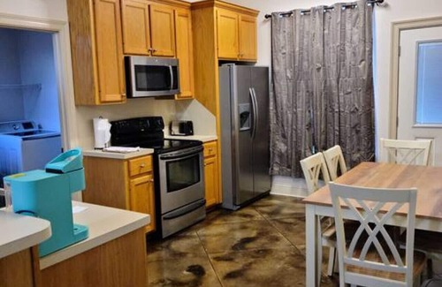 Pine Grove Apartment | Guest Rated 10/10: Chateau 15 Townhouse in Tickfaw, LA