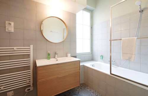 La Pointe Rouge Hotel | chateau beaupin
