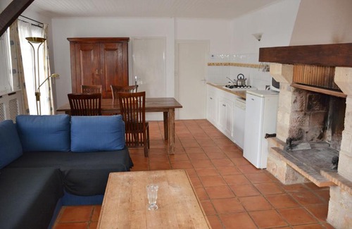 Prayssac Apartment | Explore Chateau Camp del Saltre: Pool, Breakfast & More