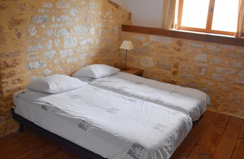 Prayssac Apartment | Explore Chateau Camp del Saltre: Pool, Breakfast & More