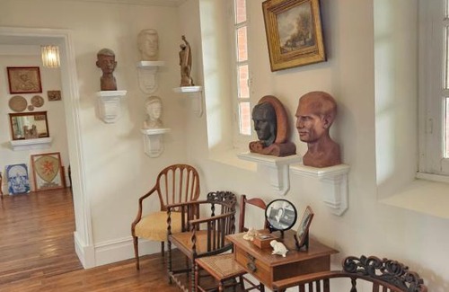 Chateauponsac Bed & Breakfast | Guest Rated 9.6: Stay at Chateau Coeur de Lion Today