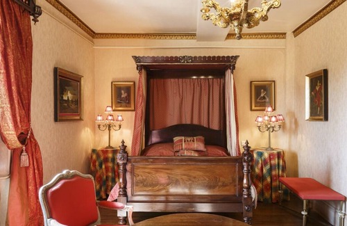 Grez-Neuville Other | Experience Chateau Crystal: A Grand Nineteen Bedroom Castle
