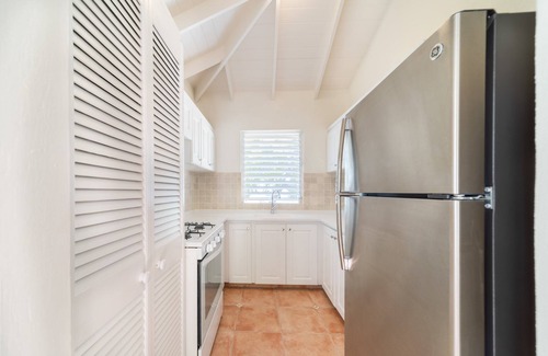 Clinketts Villa | Chateau de Mar in Speightstown by Personal Villas - An Ideal Charming Home