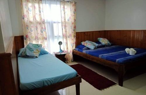 Tuba Apartment | Inviting Chateau de Nazarene: 2-Bedroom Mountain Retreat