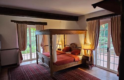 Latrape House | Oceanfront Relaxation at Chateau de Pys Guest House