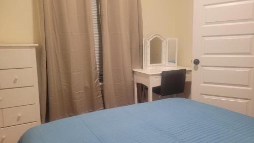 Woodlawn House | Exceptional Family-Friendly Stay at Chateau de Woodlawn