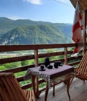 Ambrolauri House | Discover Chateau Dio: Pet-Friendly with High Guest Ratings