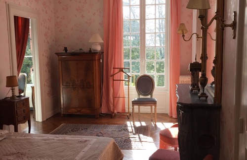 Bussy Other | Family-Friendly Retreat at Chateau du Berry with Pool & Spa