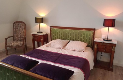 Beaulieu-sur-Layon House | Oceanfront Comfort at Chateau du Breuil - Rated 8.5/10