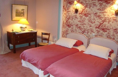 Saint-Junien-les-Combes Other | Experience a Dream Week at Chateau de Sannat Hotel