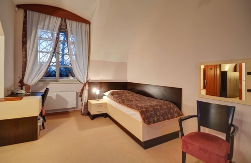 Liblice Hotel | Discover Comfort at Chateau Hotel Liblice - 4-Star Retreat