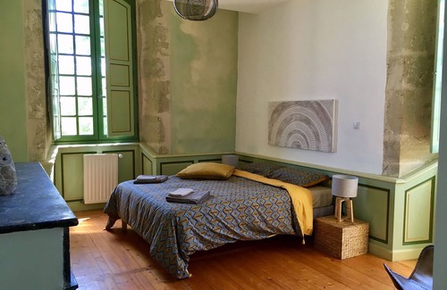 Lupiac Other | Discover Château Lacoste: Steps from Scenic Lacoste Lake