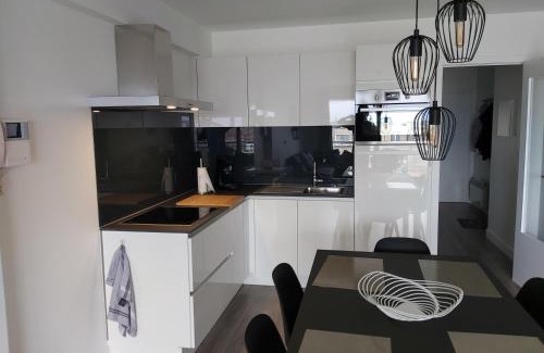 Blankenberge Apartment | Elegant Chateau Lastours: Child-Friendly with Top Ratings