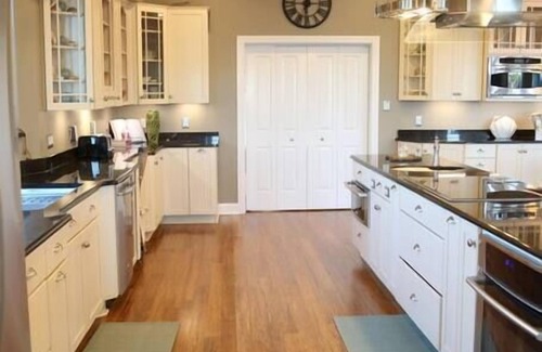 Dauphin Island House | Pet-Friendly Chateau on Colony Cove with Top Guest Ratings