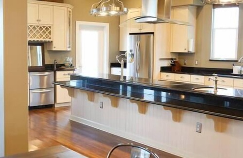 Dauphin Island House | Pet-Friendly Chateau on Colony Cove with Top Guest Ratings