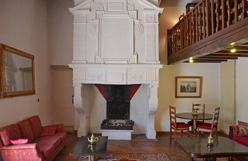 Ganges Other | Discover Unique Retreats at Château Zen for Innovative Getaways