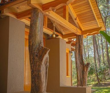 Mazamitla House | Cozy Cabin Retreat in Mazamitla with Breakfast & Kitchen