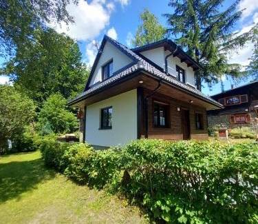 Ostravice House | Unforgettable Family Stay at Chatička pod Lysou - 10/10 Rating