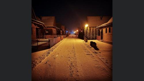 Liptovsky Trnovec Ski Chalet | Family-Friendly Retreat at Chatka Katka - 4 Star Comfort
