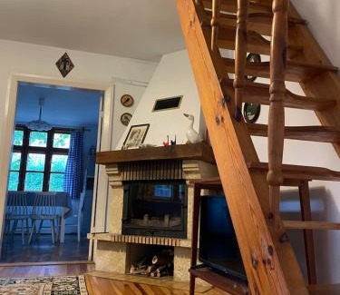 gmina Osieczna Apartment | Discover Comfort at Chatka mojego dziadka with Family Amenities
