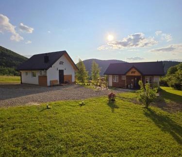 Uscie Gorlickie Resort | Child-Friendly Retreat at Chatka Niedźwiadka - Rated 9.8