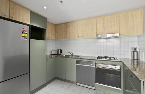 Chatswood CBD Apartment | Chatswood- HELP1 Help Street - Stylish 1BR with Balcony Pool Views Near Chatswood Station