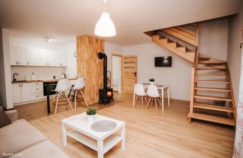 Bukowiec Apartment | Relax at Chaty Gajowego in Bieszczady - 9.3 Rated Escape