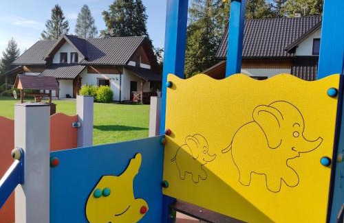 Bukowiec Apartment | Relax at Chaty Gajowego in Bieszczady - 9.3 Rated Escape
