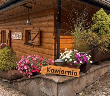 Krynica-Zdroj Ski Chalet | Discover Chaty Wichrowe Wzgórze: Oceanfront Retreat Awaits