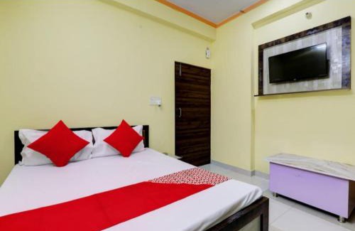 Bela Bed & Breakfast | Cozy Chaubey Residency: Family-Friendly Accommodations